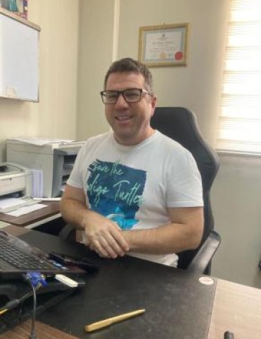 Dr.Murat Uğur KARAKET